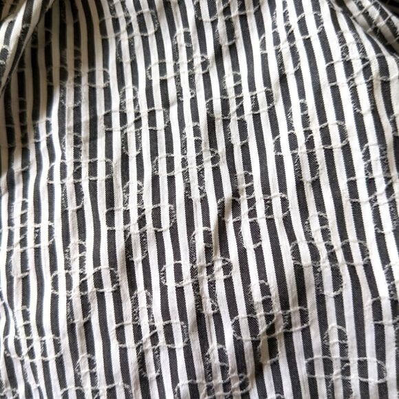 $5 Item! Zara NWOT XS Striped Floral Puffed Sleeve Ruched Front Back Zip Blouse - Picture 3 of 7
